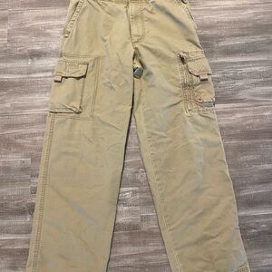 Old Navy Men's Khaki Cargo Pants size 32x22